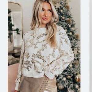 White and Gold Women's Sweater